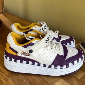 Adidas Originals women's Triple Platforum Low W 'Girls Are Awesome'